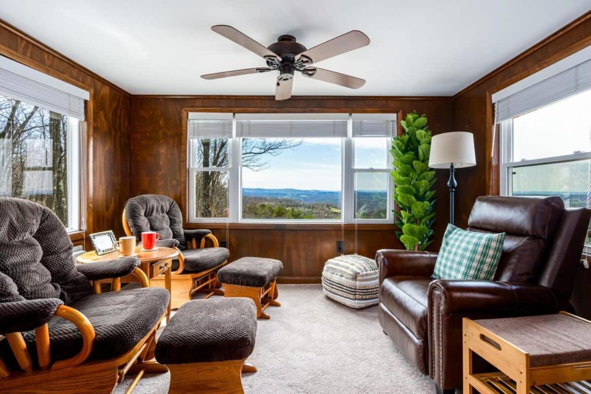 Mountaintop Views, Hot Tub, Deck, Fire Pit & Wifi Augusta Buitenkant foto